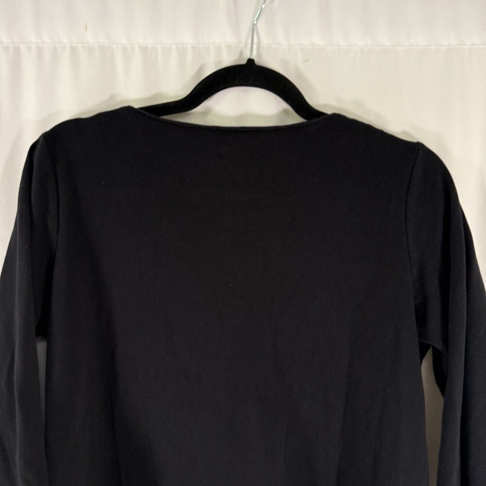 Quacker Factory Blouse Women's XS Black White Embroidered V-Neck 3/4 Sleeve - Picture 7 of 8